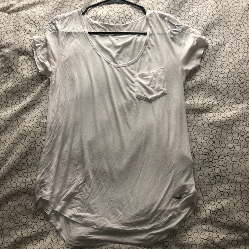 Hollister tee